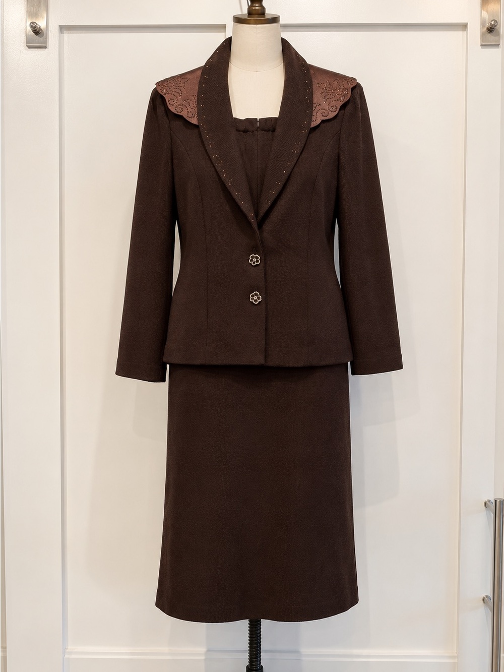 Donna Vinci Knits Brown Skirt Suit Set Women Sz 22 Embellished Career Church